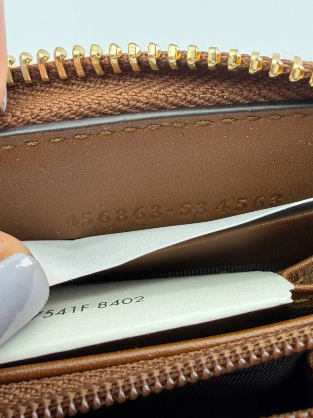 Gucci Exclusive Beige GG Canvas Wallet Pink Butterfly Appliqué - Picture 12 of 14